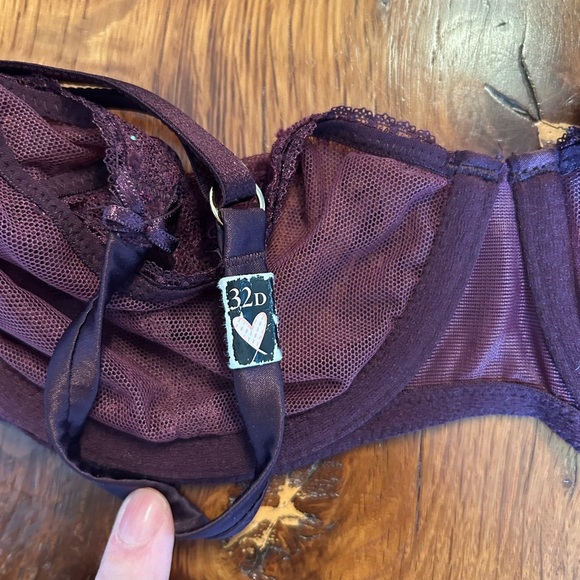 Victoria’s Secret Dream Angels Unlined Balconet Bra SZ 32D Deep Purple NEW - Picture 7 of 7